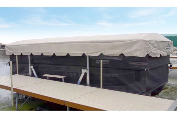 Protect Your Boat With The Power Curtain Pontoon Deck Boat Magazine   Nwz  ShoreStation Curtain  600 